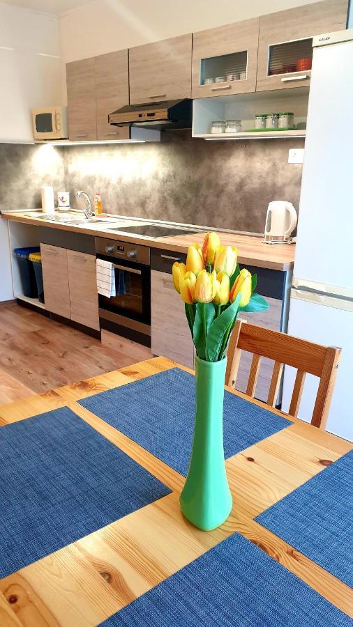 Apartman Bambulka Slovenska Lupca Exterior photo